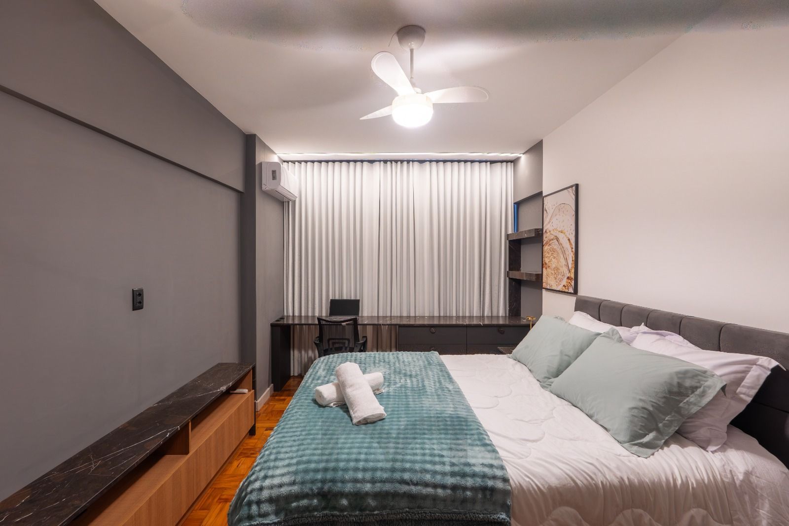Impecável apartamento 1 dormitório mobiliado no Centro Histórico. — foto 7