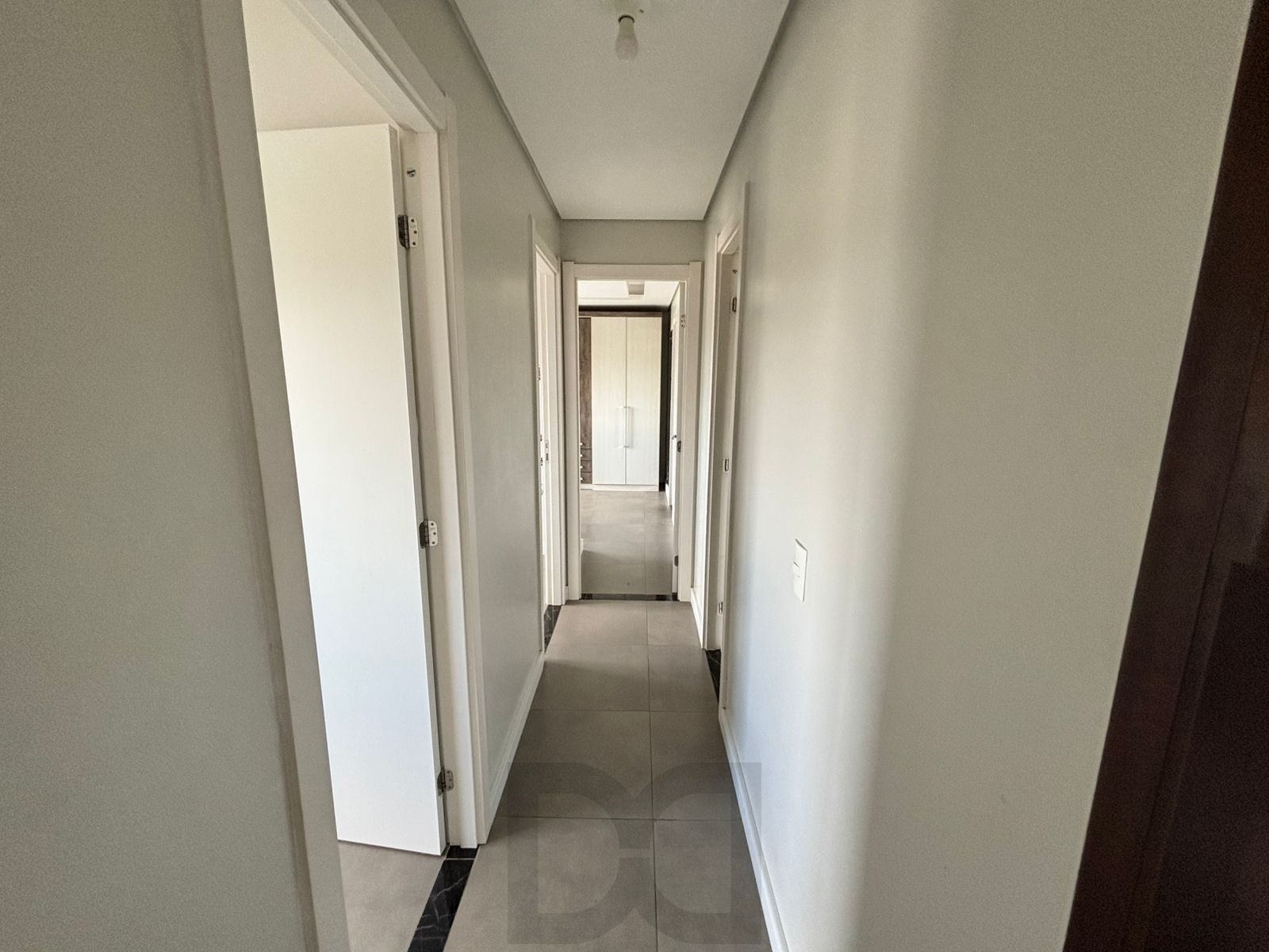 Excelente apartamento 3 dormitórios semimobiliado com vaga no ICON — foto 27