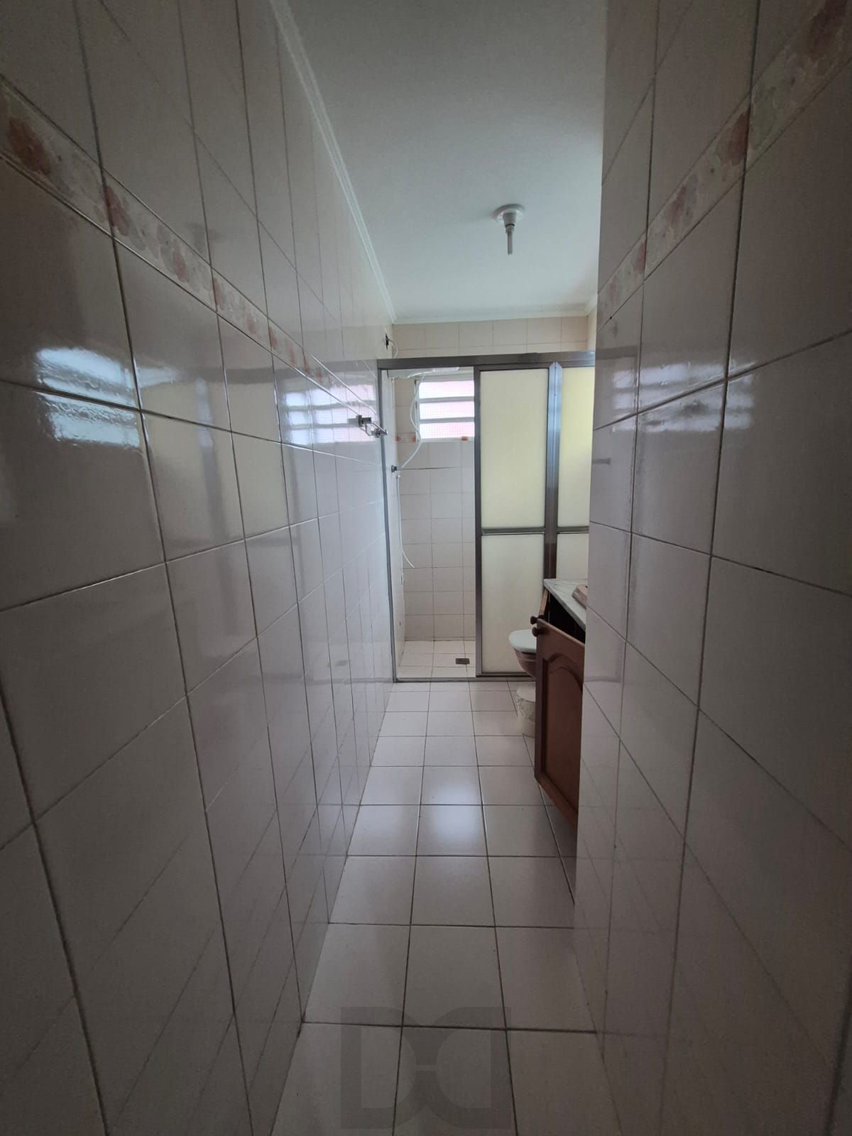 Casa 3 Dormitórios à venda com Piscina na Rua Carumbé - Porto Alegre - RS — foto 11