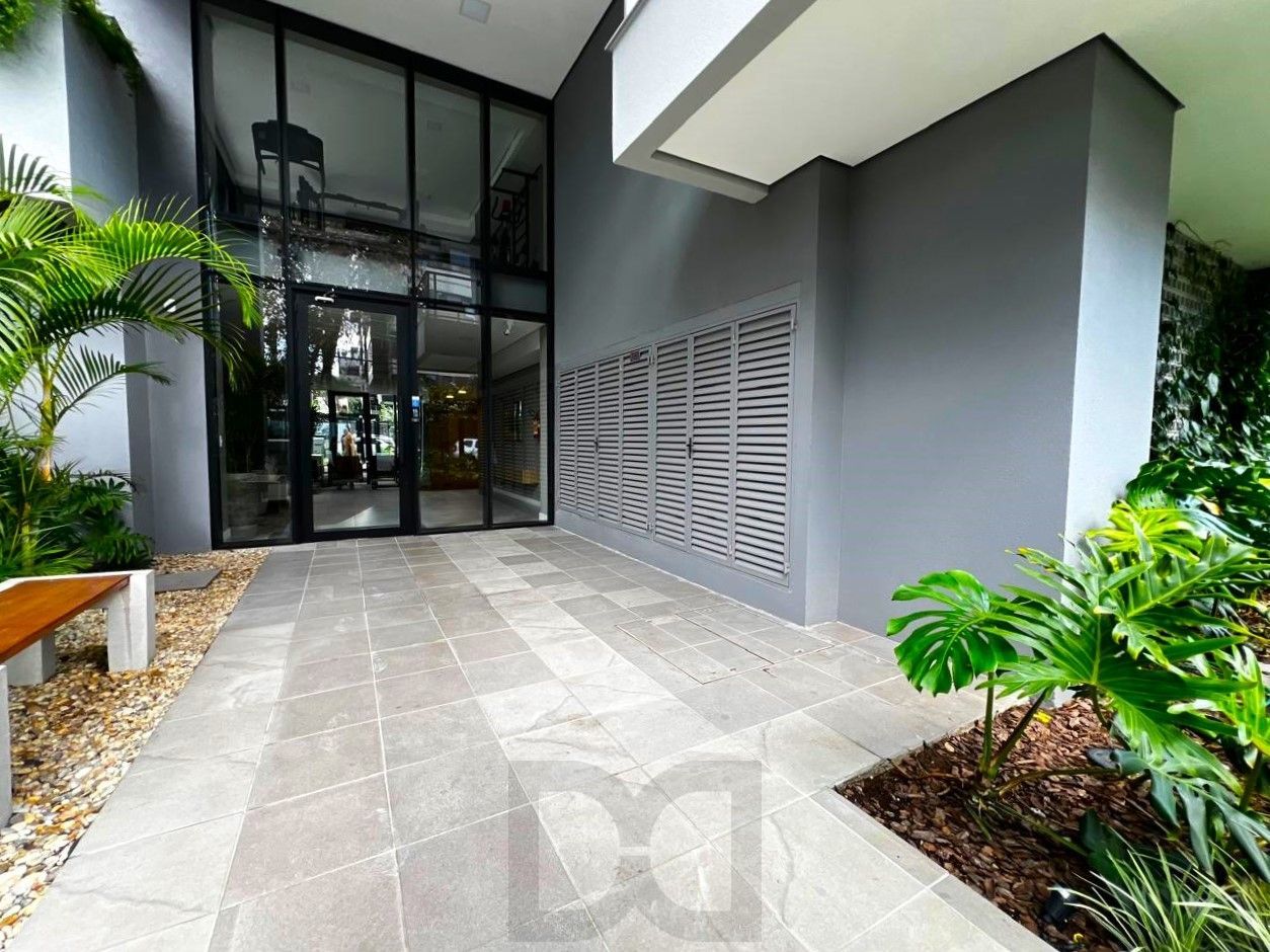 Excelente apartamento 2 dormitórios com sacada e vaga coberta no Petrópolis — foto 5