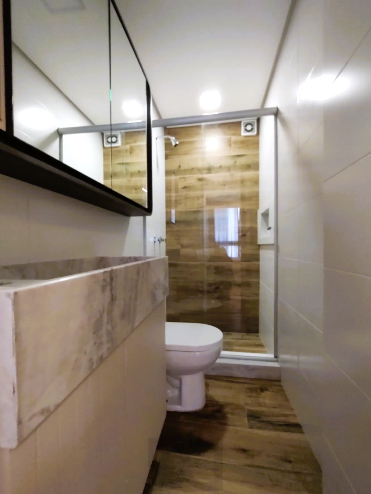 Lindo Duplex 2 dormitórios todo reformado na Dona Laura — foto 65