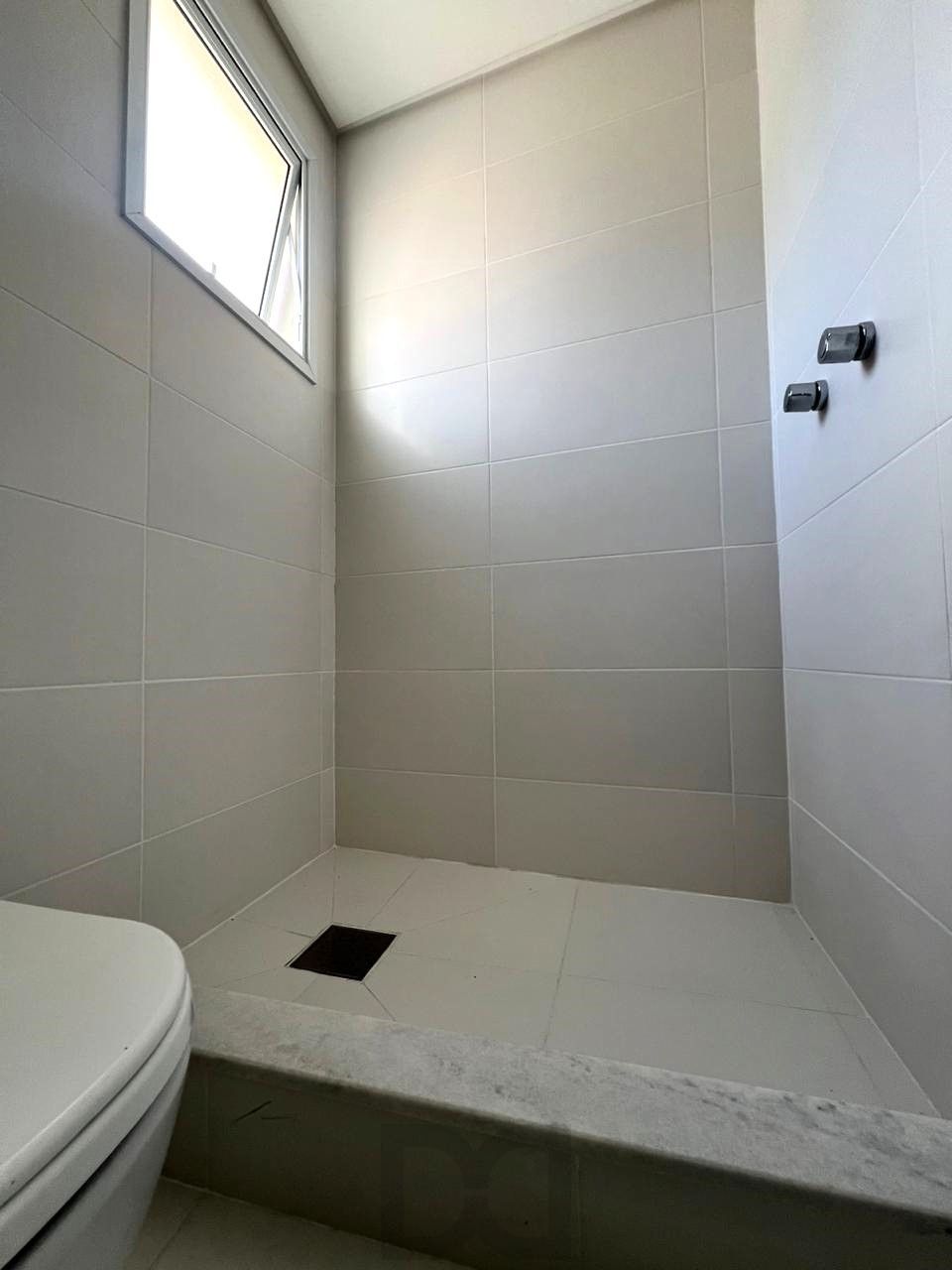 Apartamento 2 dormitórios com suíte, em localização privilegiada - Bairro Bom Fim — foto 25