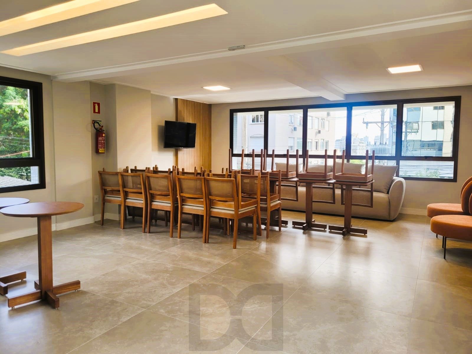 BAIRRO MONT´SERRAT- APTO. NOVO 2 DORMITÓRIOS COM 1 SUÍTE E VAGA COBERTA. — foto 47