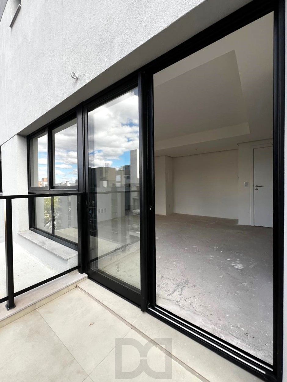 Excelente apartamento 2 dormitórios com sacada e vaga coberta no Petrópolis — foto 21