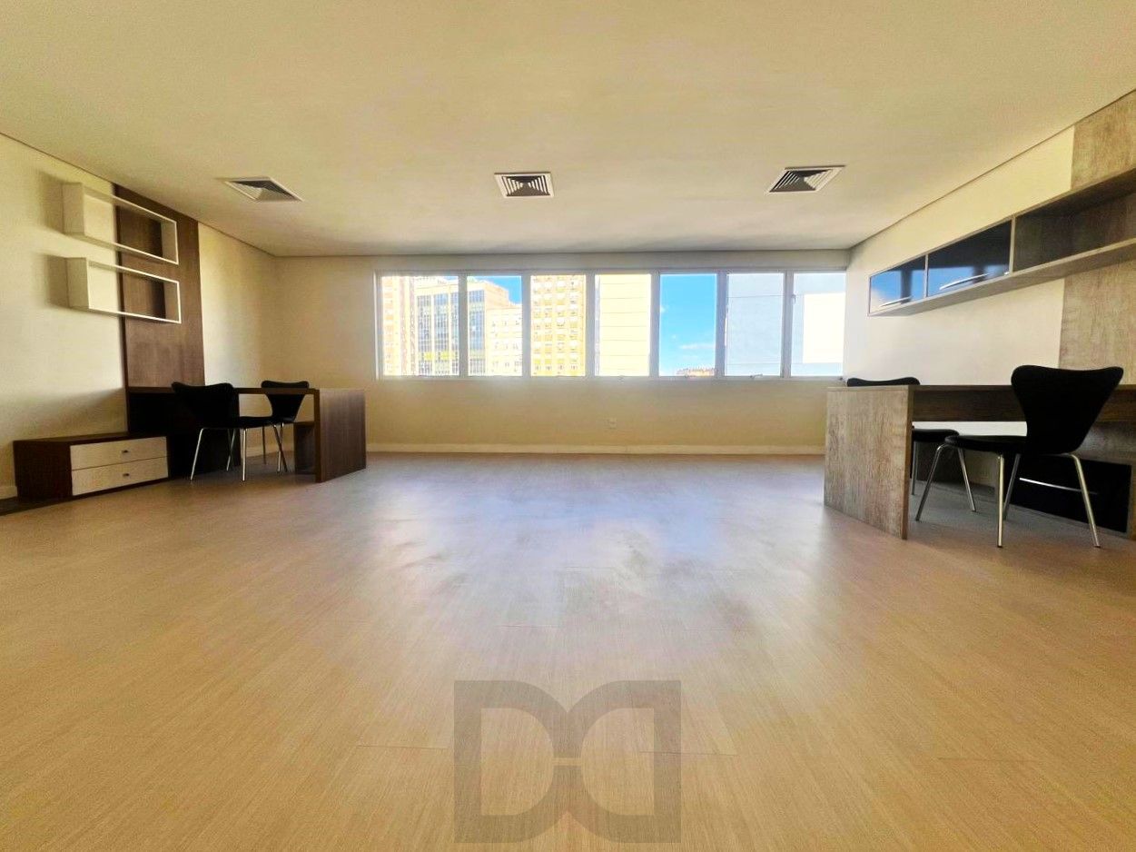 EXCELENTE SALA COMERCIAL COM VAGA NO CENTRO HISTÓRICO PRÓXIMA A OAB E CENTRO ADMINISTRATIVO! — foto 1