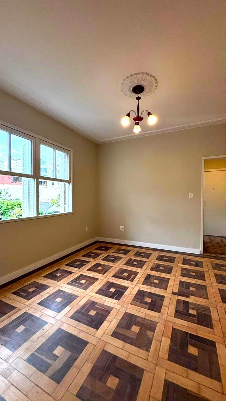 Apartamento 3 dormitórios reformado e semi mobiliado no coração do Bom Fim — foto 16
