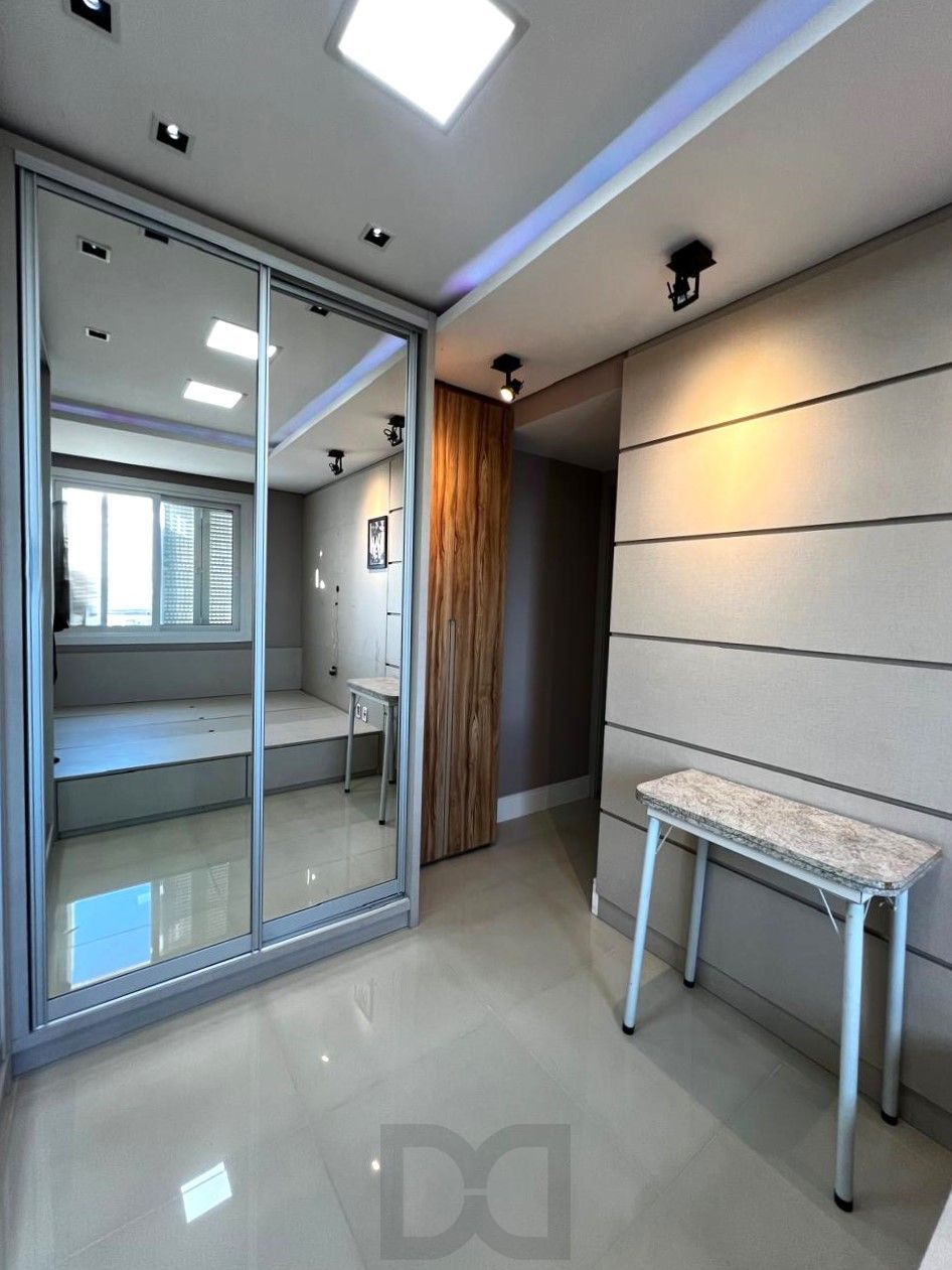 Apartamento 1 dormitório mobiliado com vaga e infra no Bairro Santana — foto 41