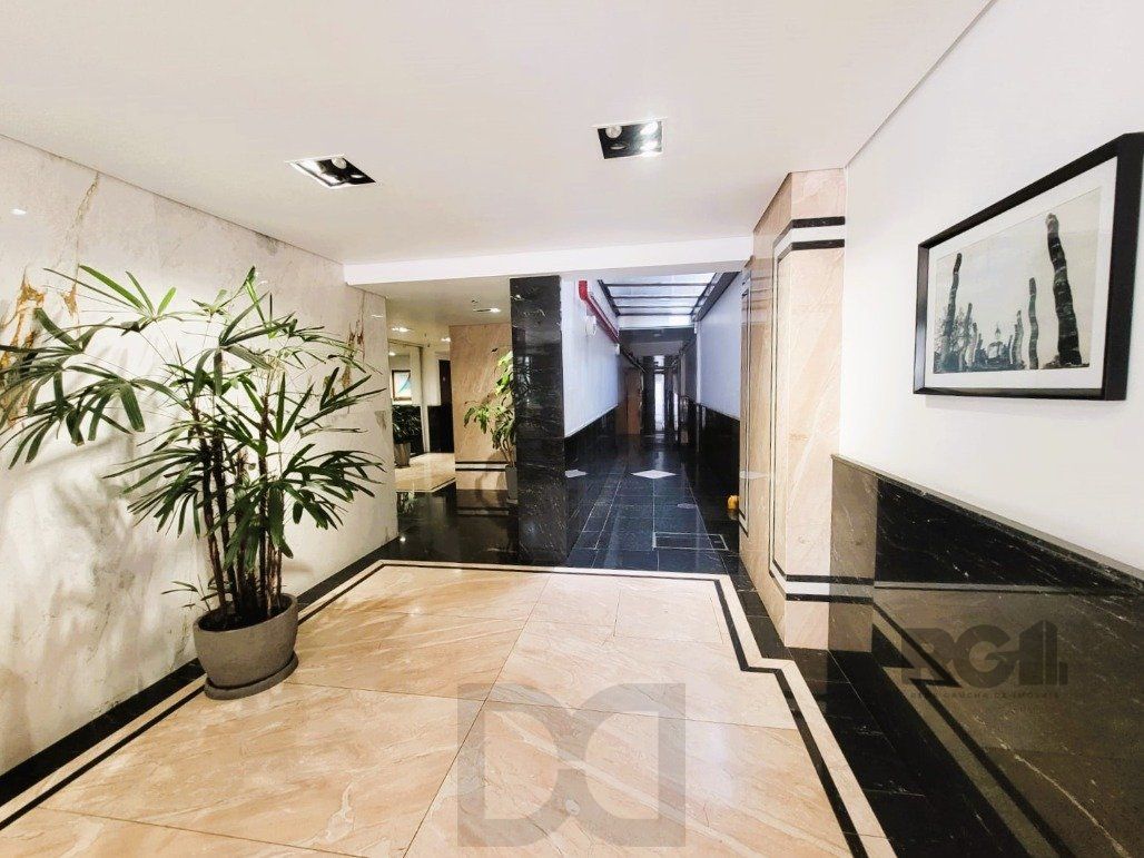 EXCELENTE SALA COMERCIAL NO CENTRO DA CIDADE DE PORTO ALEGRE — foto 4