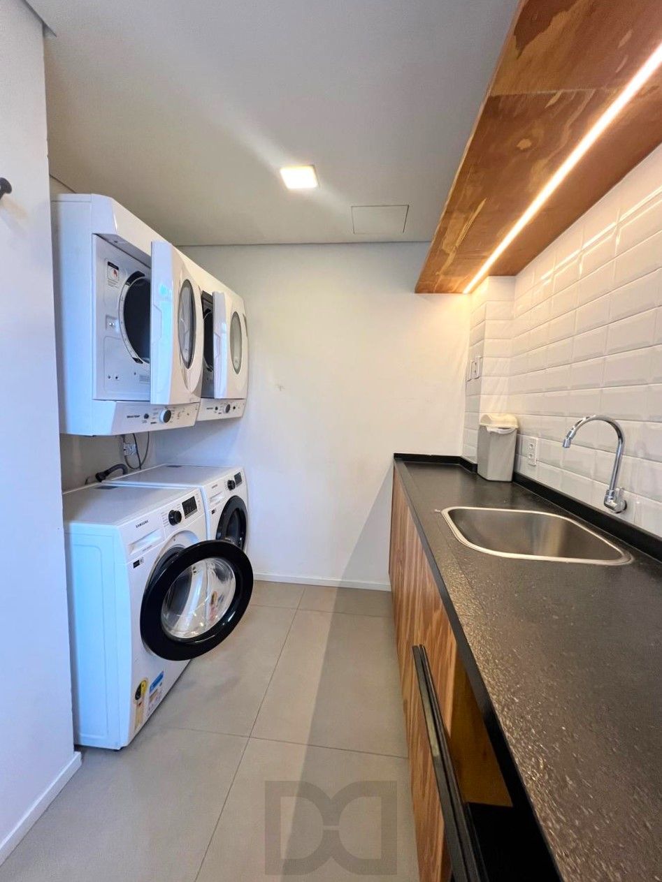 STUDIO SEMIMOBILIADO NA AV. VENÂNCIO AIRES PRÓXIMO AO HPS, UFRGS, HOSP. CLINICAS, COLÉGIO MILITAR! — foto 26