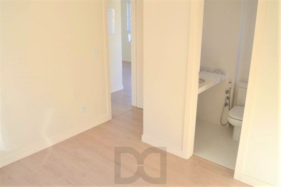 Apartamento 2 dormitórios com 1 suíte e box duplo de garagem no bairro Auxiliadora . — foto 13