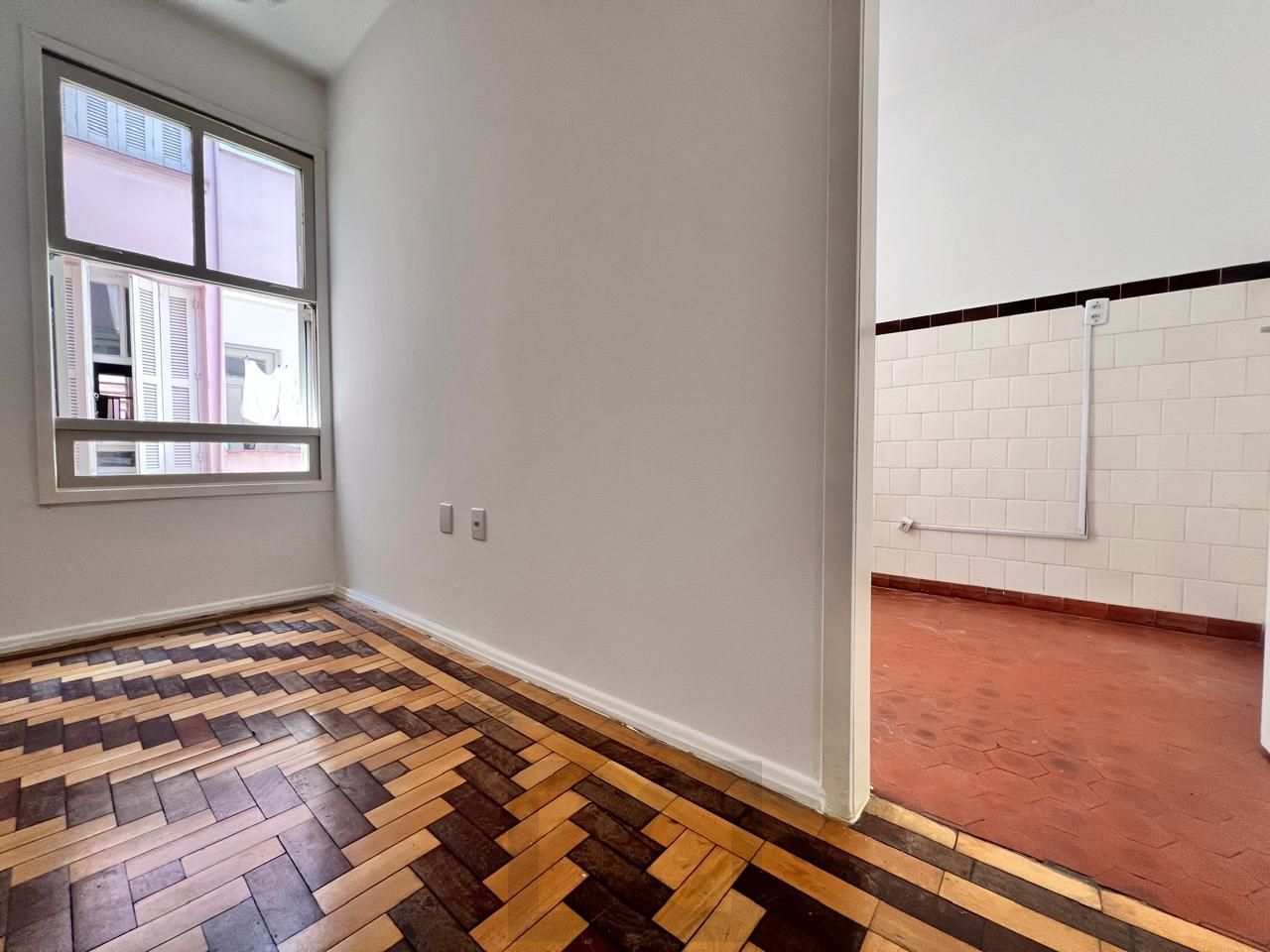 BAIRRO BOM FIM: Apartamento 2 dormitórios na João Telles — foto 9