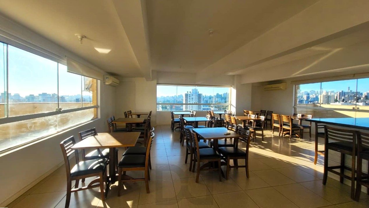 Apartamento 1 dormitório mobiliado com vaga e infra no Bairro Santana — foto 56