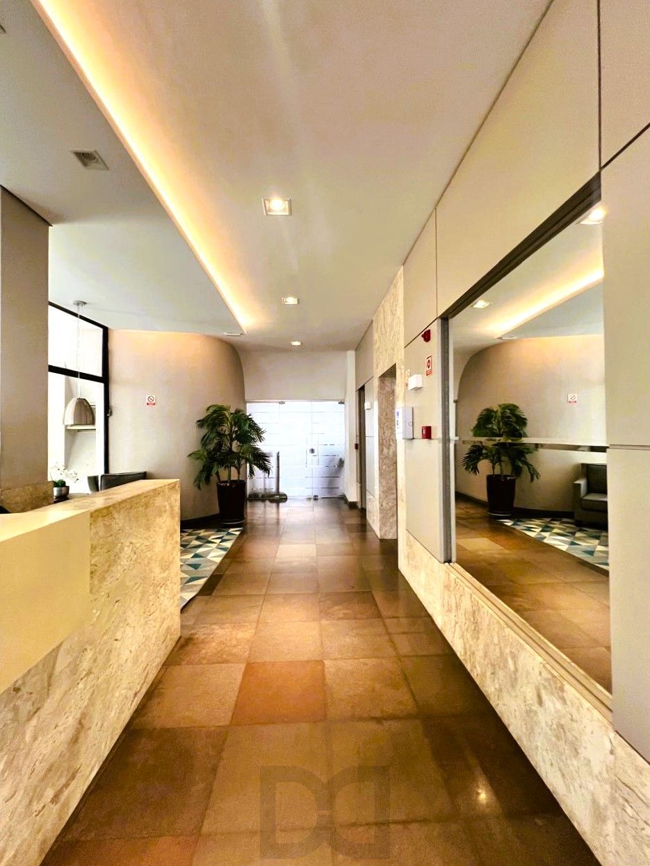 VENDA: Apartamento 3 dormitórios semimobiliado com vaga no coração do Bom Fim! — foto 14