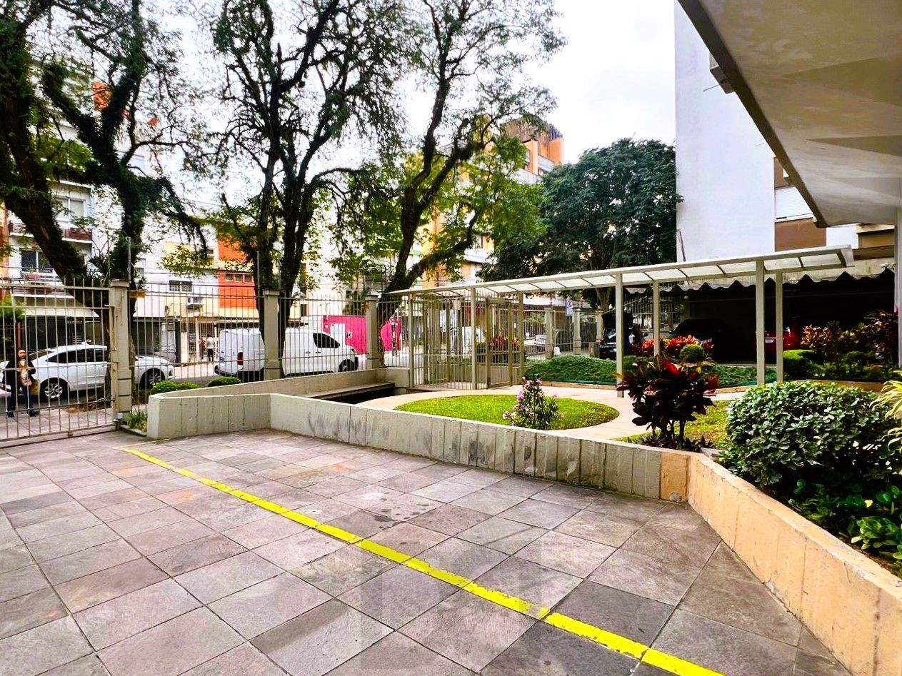 VENDA: Apartamento 3 dormitórios semimobiliado com vaga no coração do Bom Fim! — foto 6