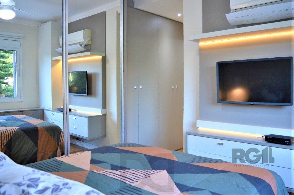 Excelente apartamento 2 dorm. sendo 1 suite, com terraço, churrasqueira, semimobiliado - 1 vaga dupla - Bairro Cidade Baixa — foto 38