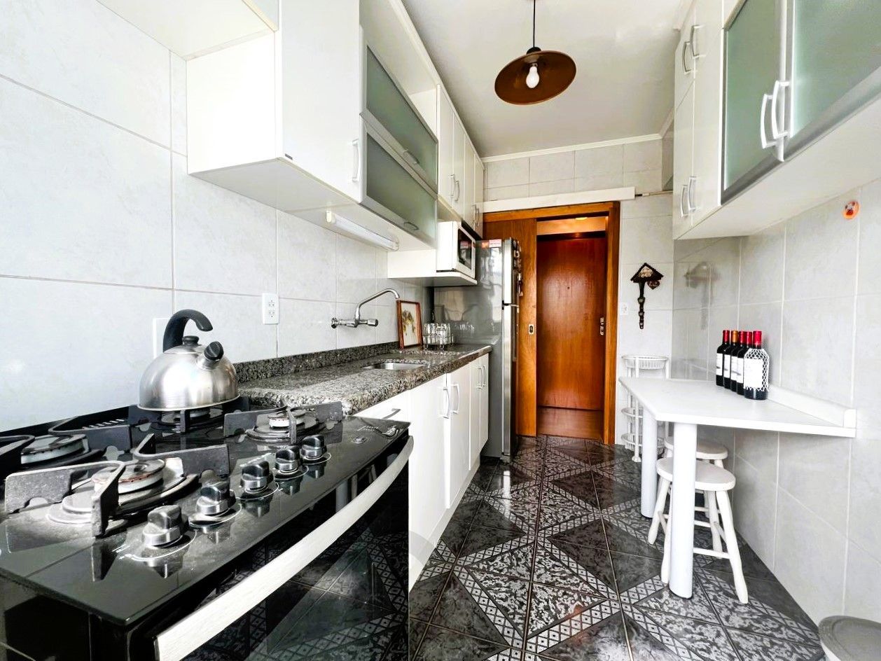 VENDA: Apartamento 3 dormitórios semimobiliado com vaga no coração do Bom Fim! — foto 54