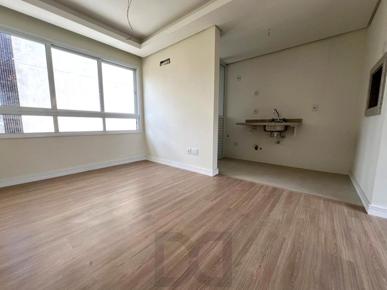 Apartamento 2 dormitórios com suíte, em localização privilegiada - Bairro Bom Fim — foto 13