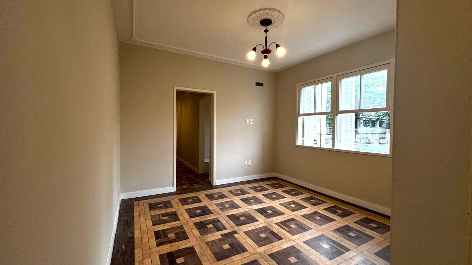 Apartamento 3 dormitórios reformado e semi mobiliado no coração do Bom Fim — foto 10