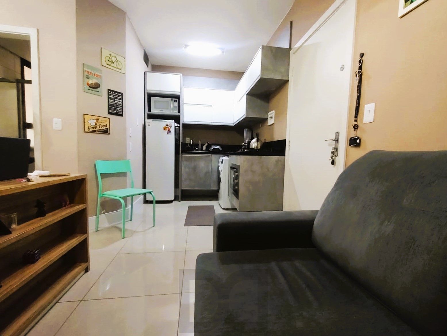 Studio mobiliado com moveis sob medida a 100m da UFRGS — foto 2
