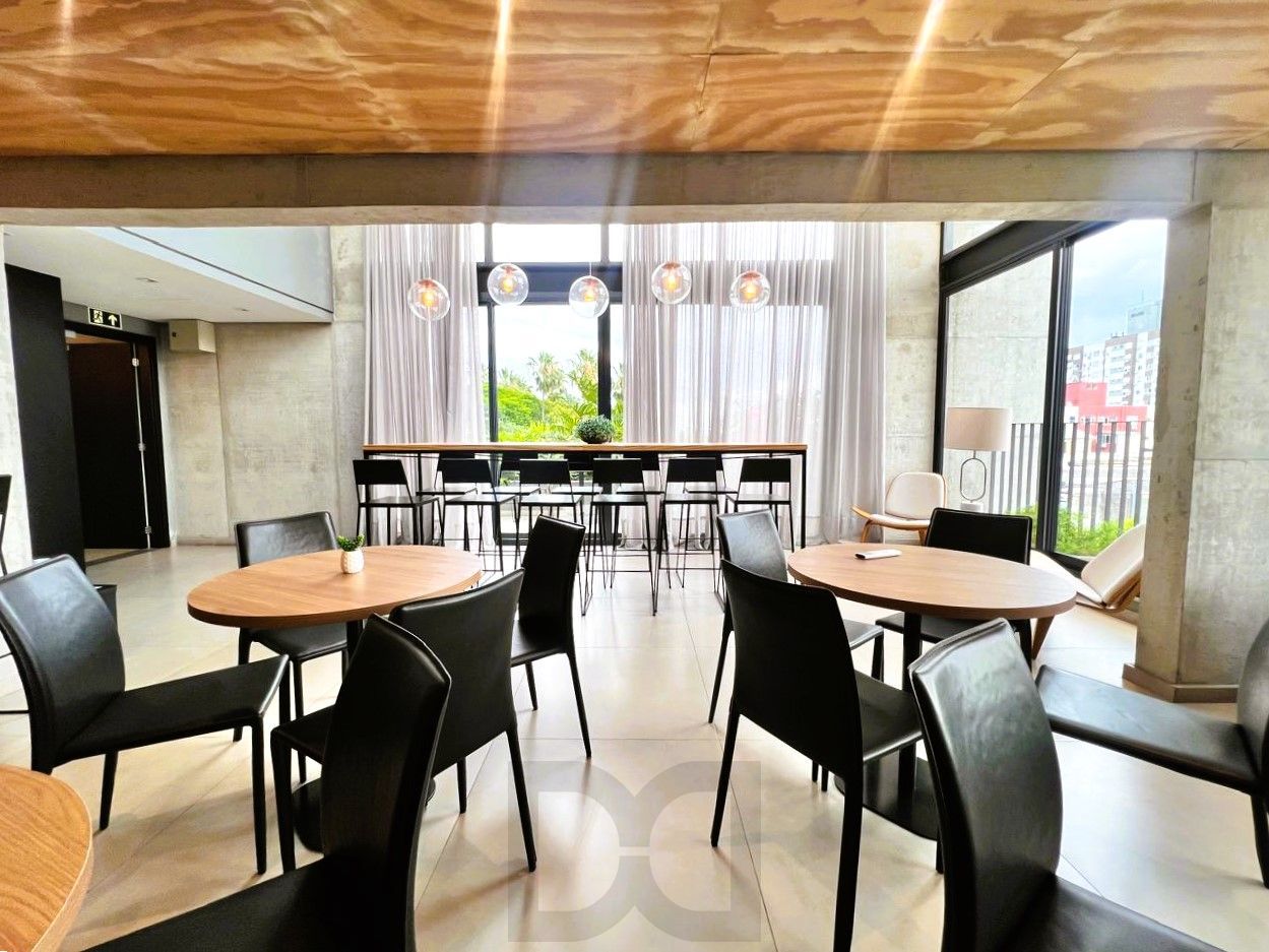 STUDIO SEMIMOBILIADO NA AV. VENÂNCIO AIRES PRÓXIMO AO HPS, UFRGS, HOSP. CLINICAS, COLÉGIO MILITAR! — foto 35