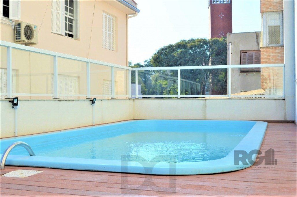 Excelente apartamento 2 dorm. sendo 1 suite, com terraço, churrasqueira, semimobiliado - 1 vaga dupla - Bairro Cidade Baixa — foto 15