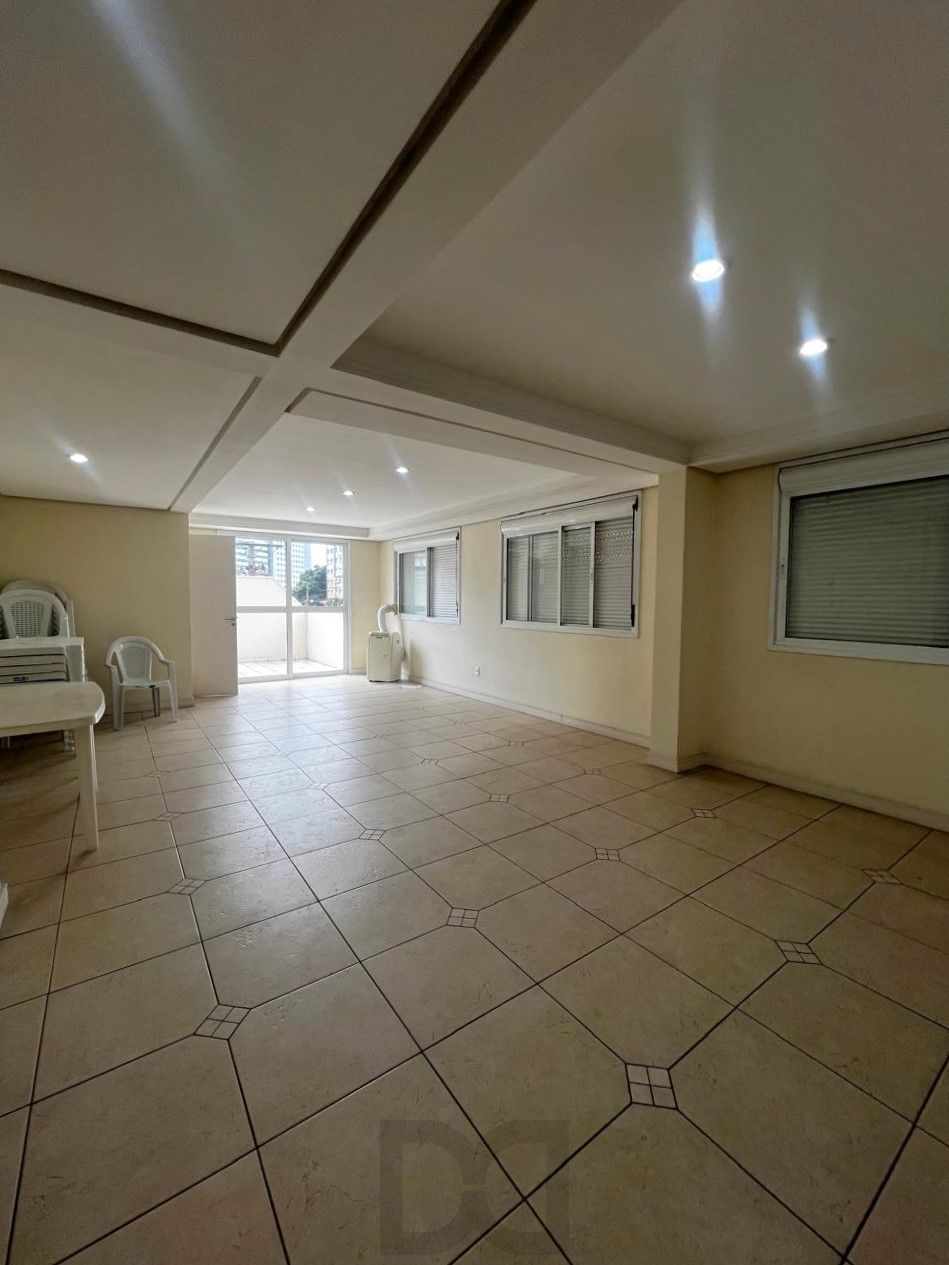 Excelente apartamento 2 dormitórios com duas vagas na Cidade Baixa — foto 36