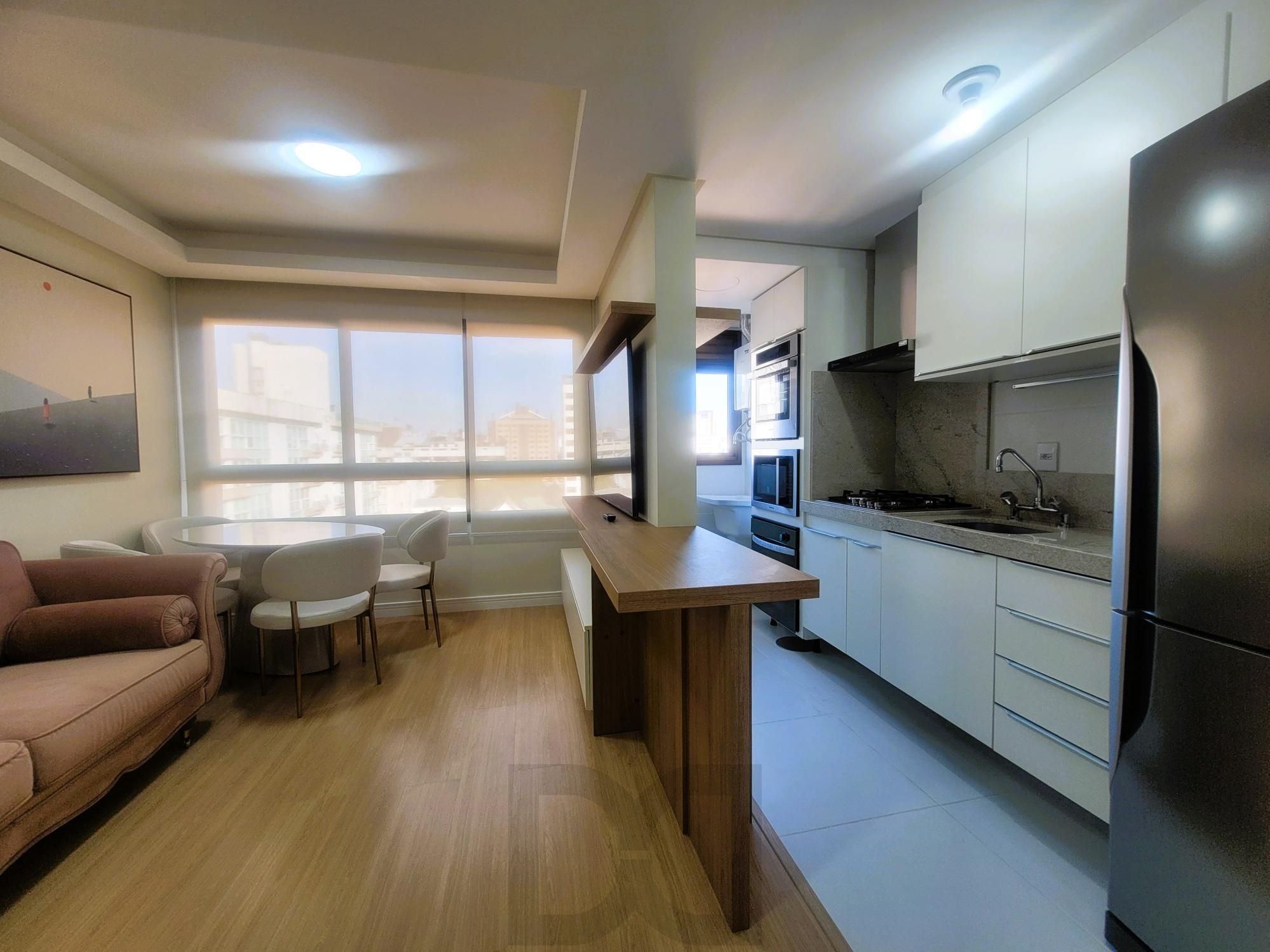 Excelente apartamento 2 dormitórios semi mobiliado no Mont`t Serrat — foto 22
