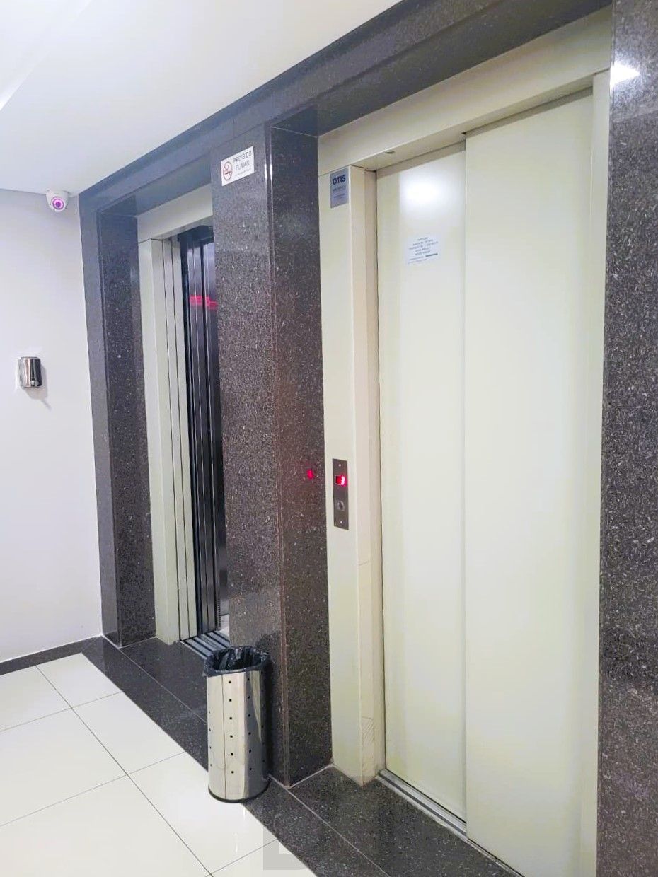 Ótima sala comercial com 1 vaga próximo a OAB — foto 6
