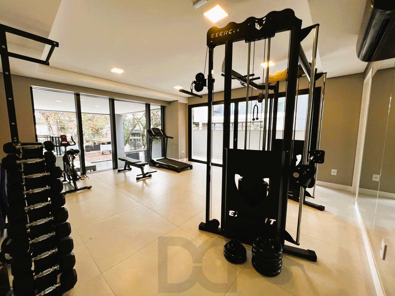 Excelente apartamento 2 dormitórios com sacada e vaga coberta no Petrópolis — foto 12