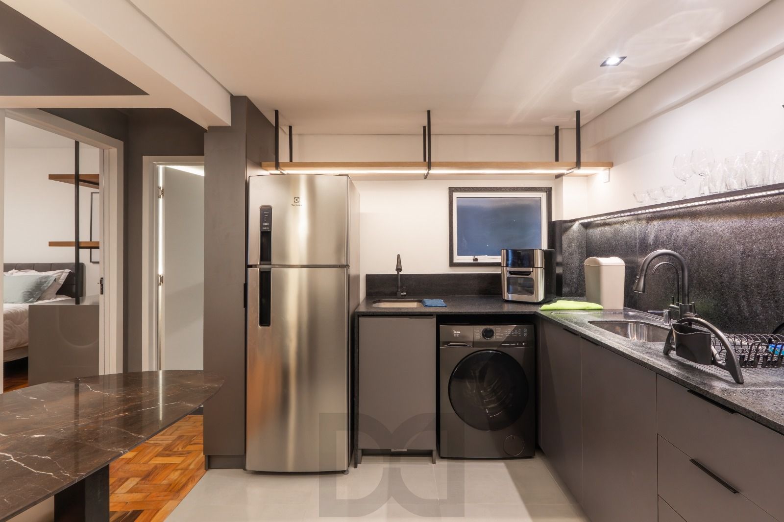 Impecável apartamento 1 dormitório mobiliado no Centro Histórico. — foto 5