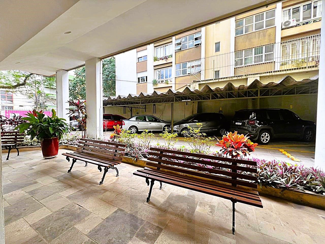 VENDA: Apartamento 3 dormitórios semimobiliado com vaga no coração do Bom Fim! — foto 9