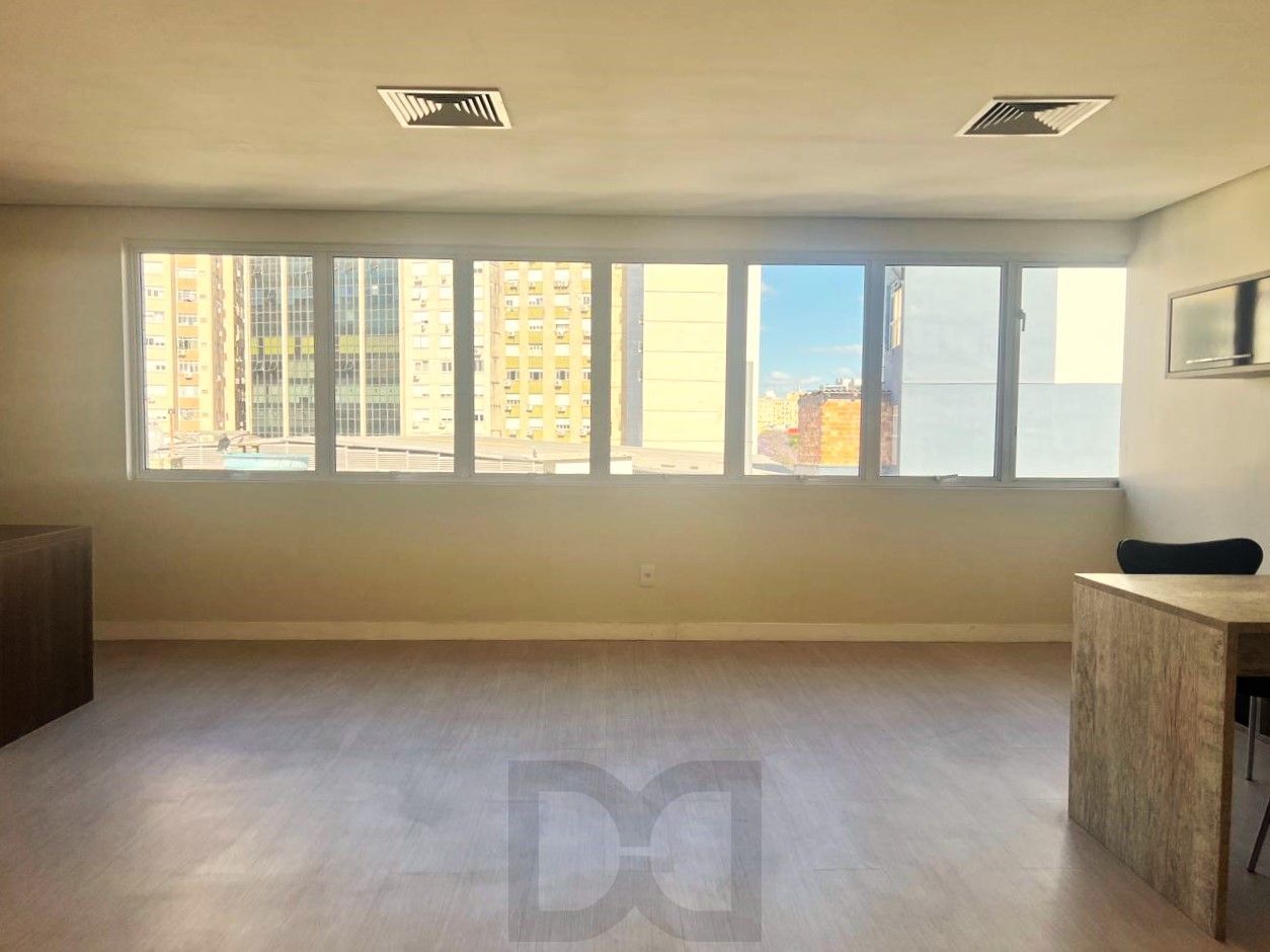 EXCELENTE SALA COMERCIAL COM VAGA NO CENTRO HISTÓRICO PRÓXIMA A OAB E CENTRO ADMINISTRATIVO! — foto 7