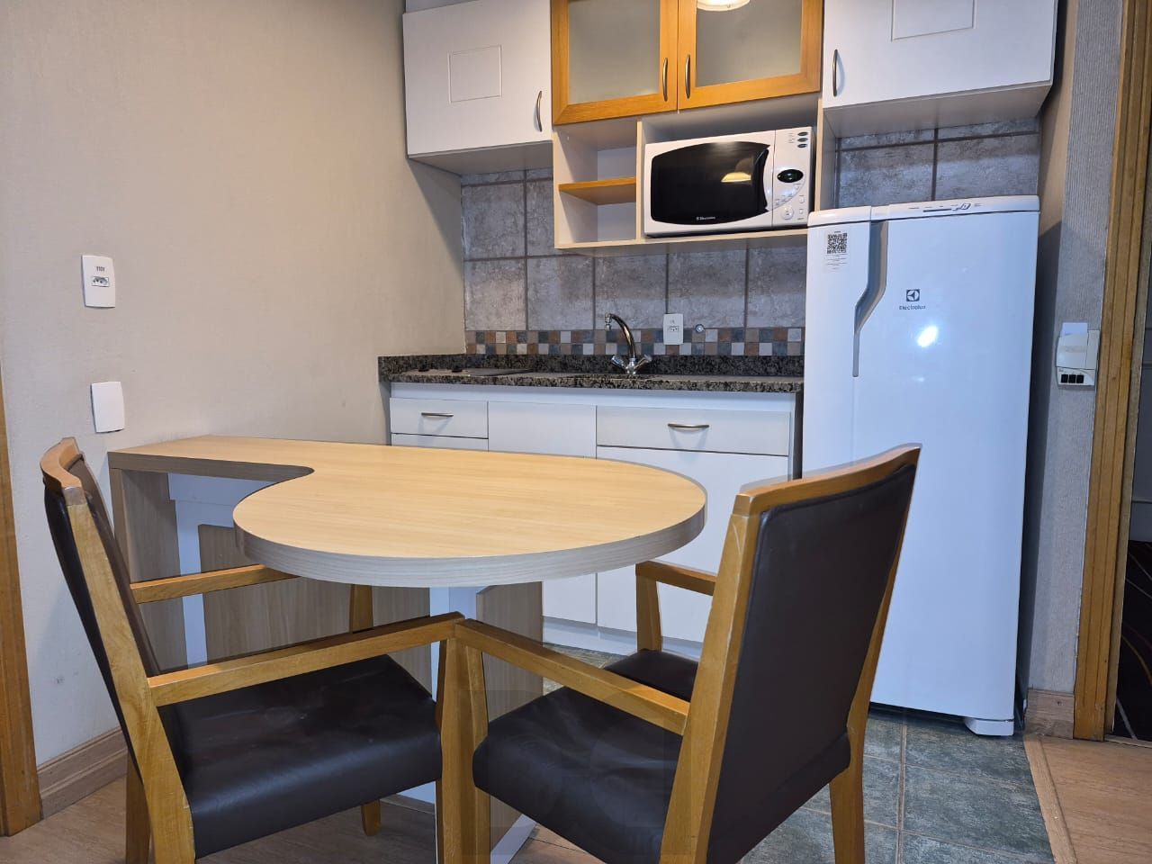 Apartamento mobiliado com renda garantida – Excelente oportunidade para investidor em Porto Alegre — foto 6