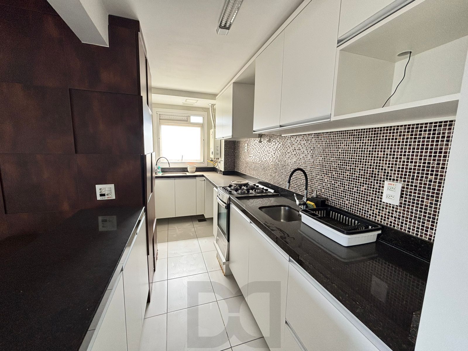 Excelente apartamento 3 dormitórios semimobiliado com vaga no ICON — foto 24