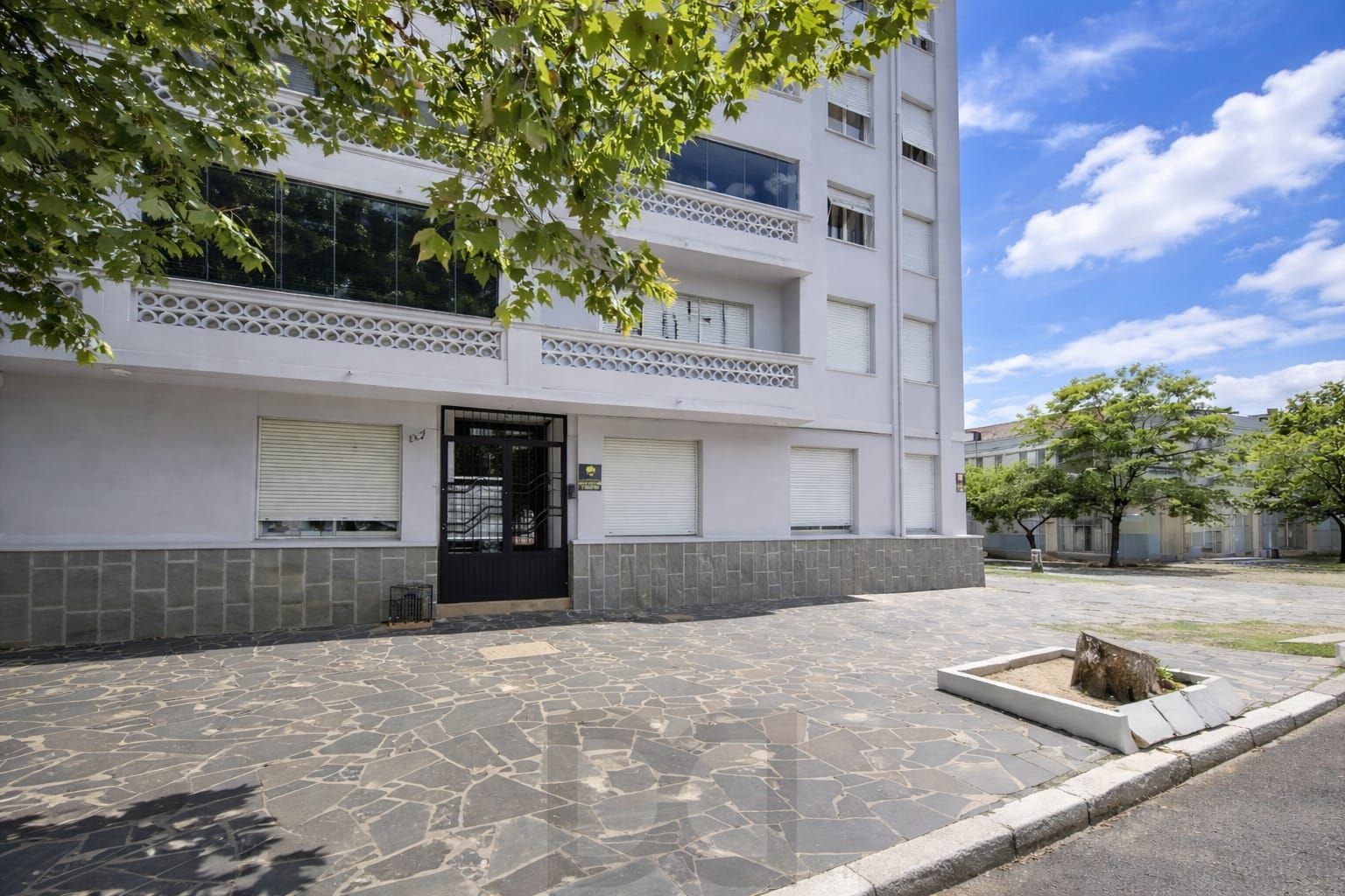 Apartamento 3 dormitórios próximo ao Bourbon Assis Brasil — foto 3