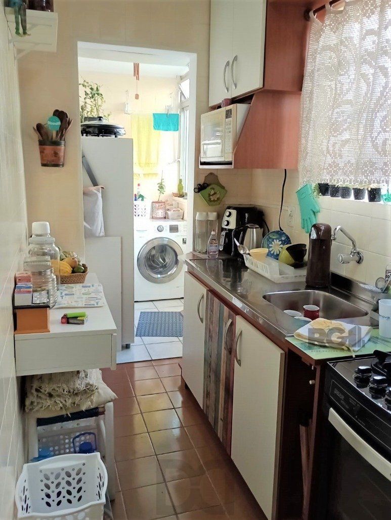 ótimo apartamento 2 dormitórios com sacada e 1 vaga de garagem coberta por convenção. — foto 10