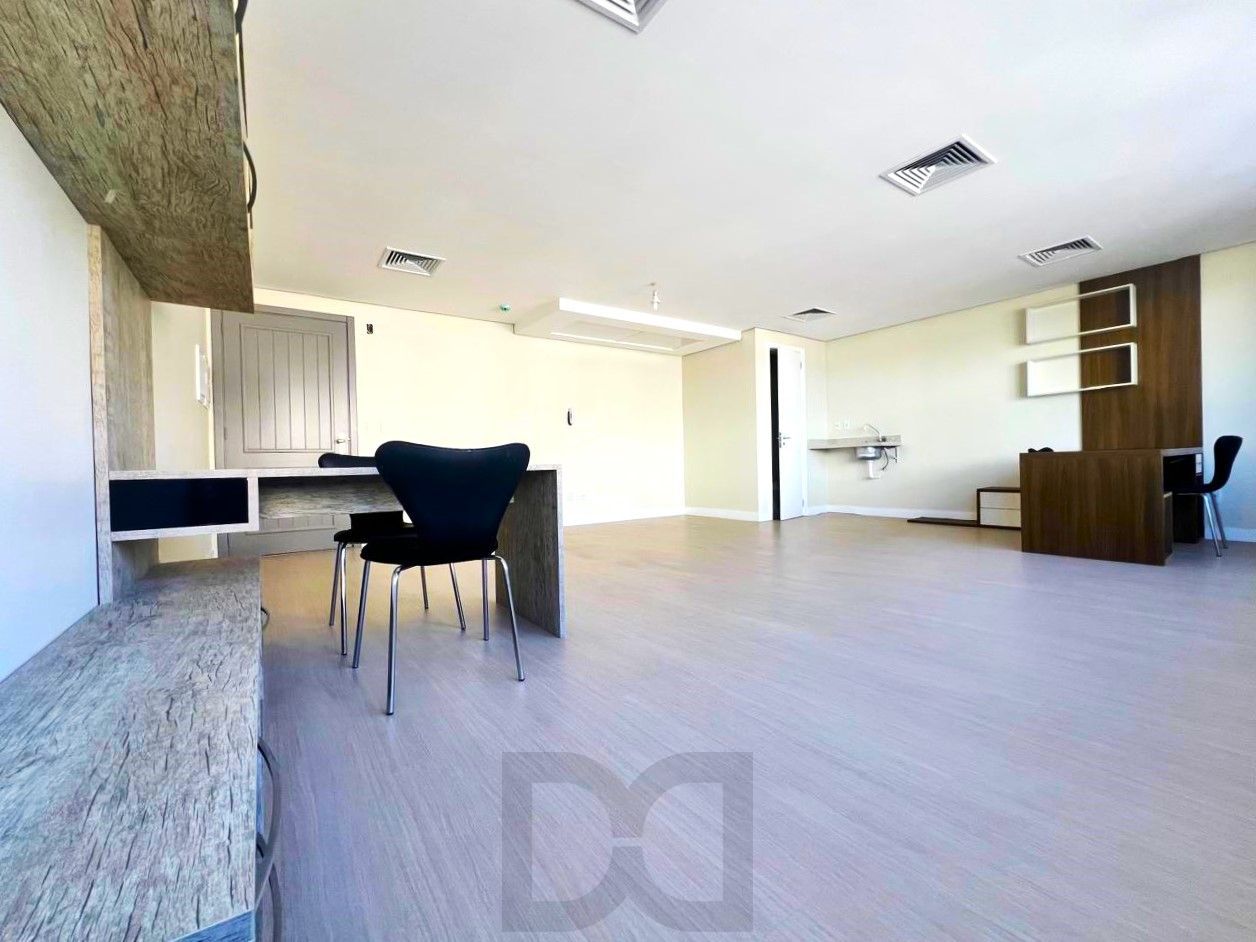 EXCELENTE SALA COMERCIAL COM VAGA NO CENTRO HISTÓRICO PRÓXIMA A OAB E CENTRO ADMINISTRATIVO! — foto 11