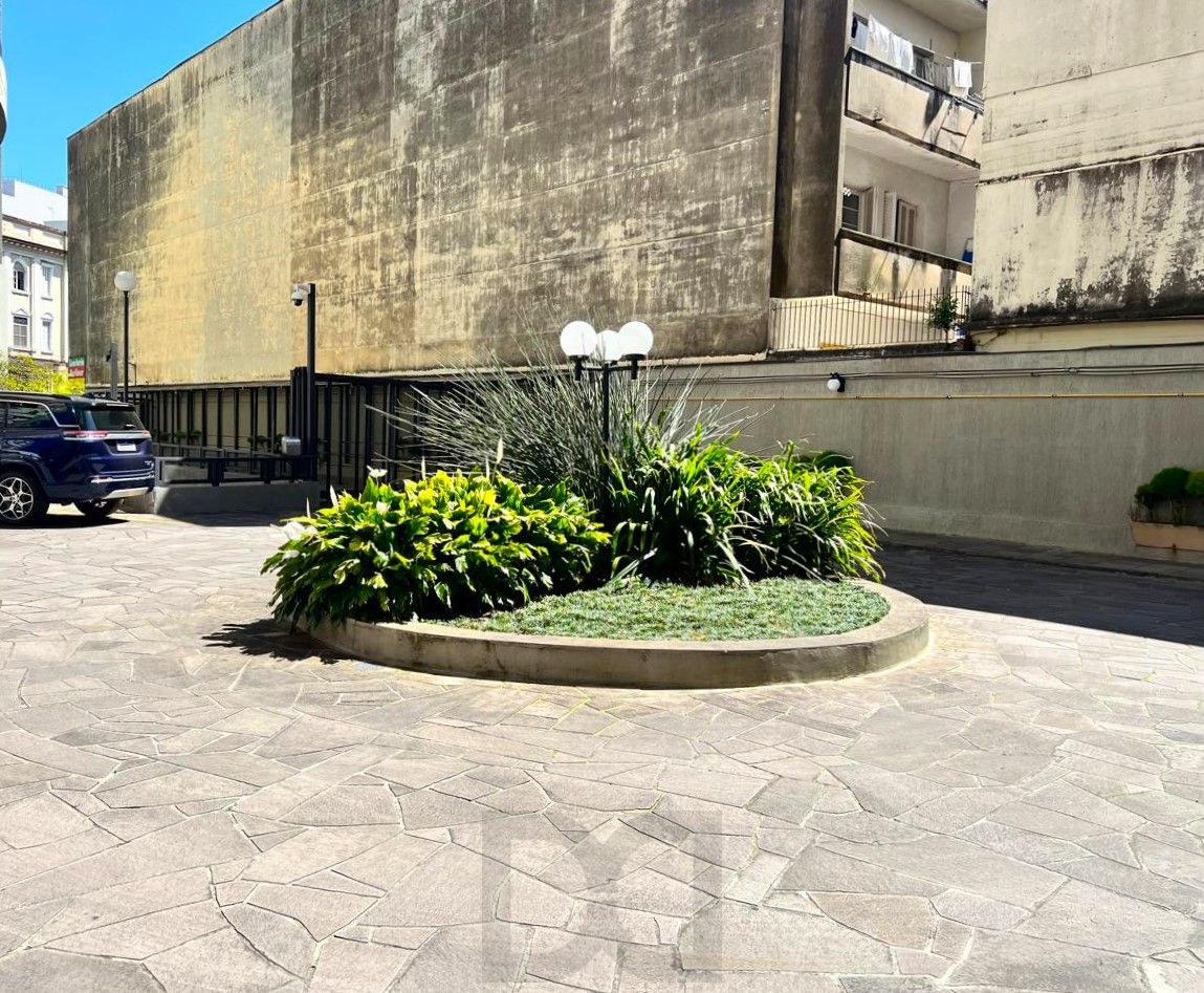 Excelente apartamento 3 dormitórios com vista para o Guaíba em frente a Santa Casa - Edif. Santa Tecla — foto 3