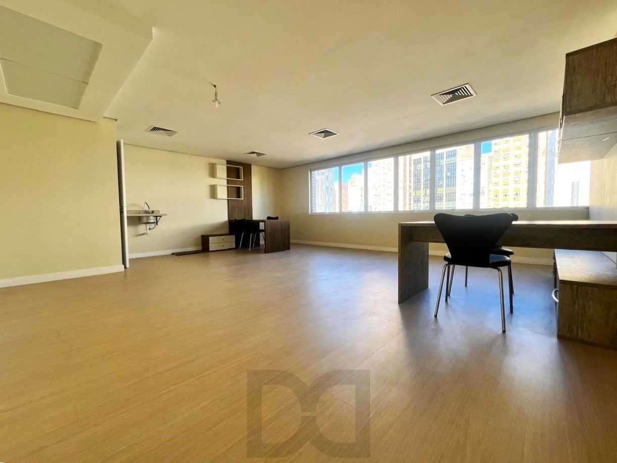 EXCELENTE SALA COMERCIAL COM VAGA NO CENTRO HISTÓRICO PRÓXIMA A OAB E CENTRO ADMINISTRATIVO! — foto 4