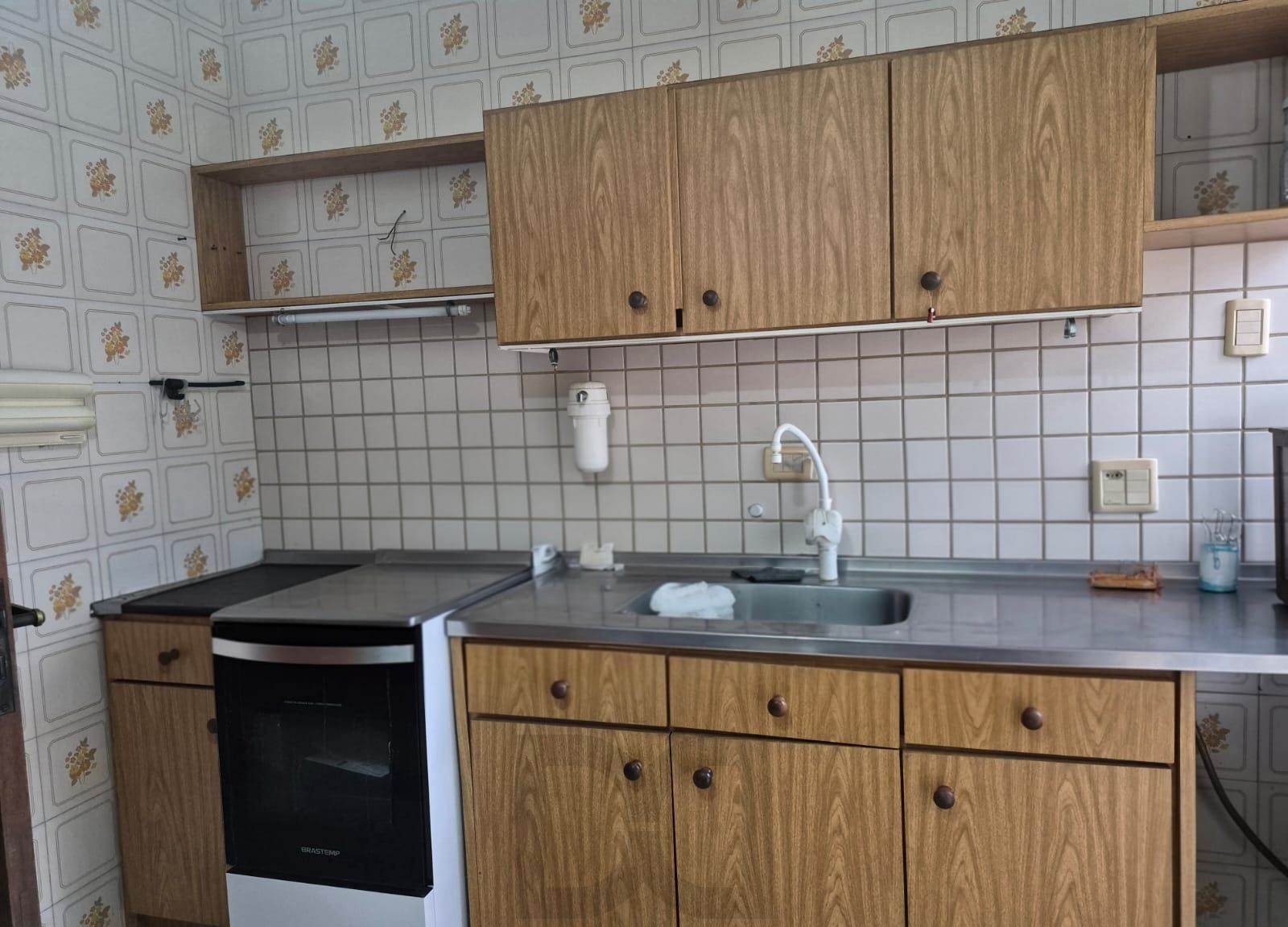Casa 3 Dormitórios à venda com Piscina na Rua Carumbé - Porto Alegre - RS — foto 13