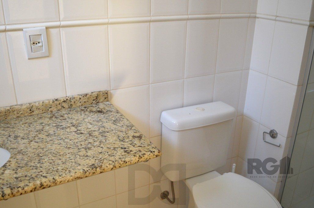 Excelente apto.2 dorm. com 1 suíte, churrasqueira e 1 vaga na Rua Olavo Bilac — foto 32