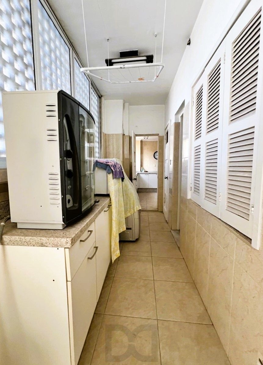 Excelente apartamento 3 dormitórios com vista para o Guaíba em frente a Santa Casa - Edif. Santa Tecla — foto 44