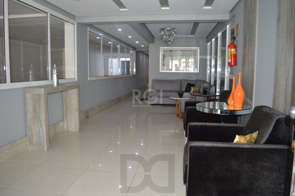 1 Dormitório c/garden, suíte, lavabo, churrasqueira e 1 Box, próximo ao Fórum. — foto 2