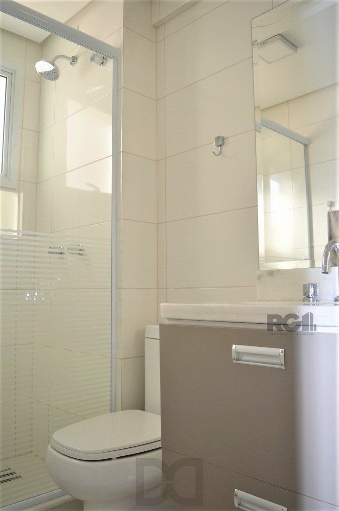 Excelente apartamento 2 dorm. sendo 1 suite, com terraço, churrasqueira, semimobiliado - 1 vaga dupla - Bairro Cidade Baixa — foto 35