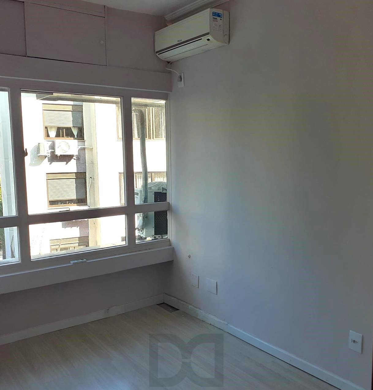 BARBADA! SALA COMERCIAL NA AV. PROTÁSIO ALVES COM VALOR ABAIXO DA TABELA! — foto 13