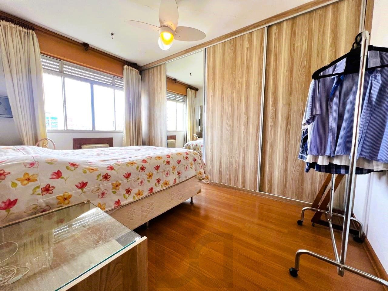 VENDA: Apartamento 3 dormitórios semimobiliado com vaga no coração do Bom Fim! — foto 44