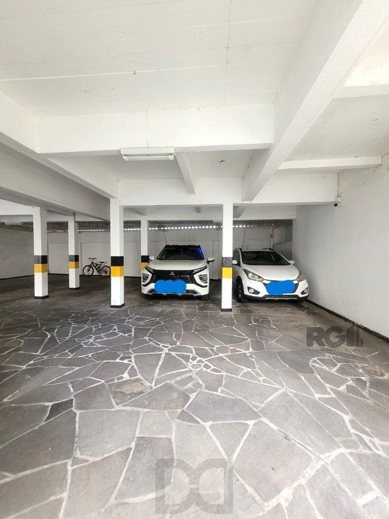 Excepcional apto. com excelente localização, na Rua Gomes Jardim 2 quartos com vaga. — foto 35