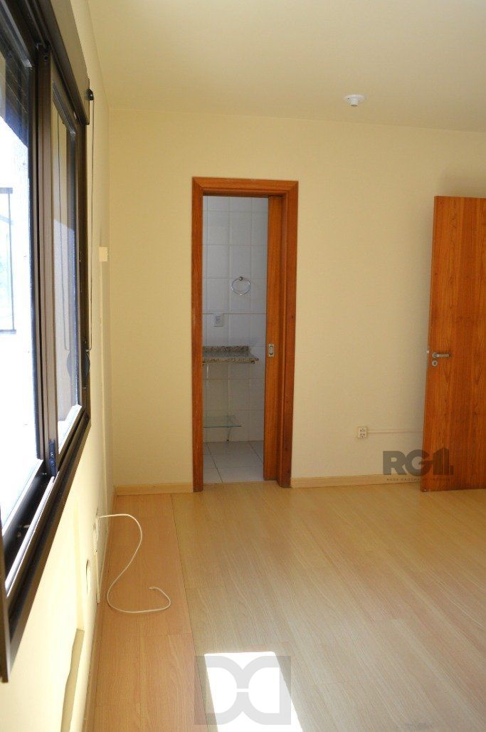 Excelente apto.2 dorm. com 1 suíte, churrasqueira e 1 vaga na Rua Olavo Bilac — foto 29