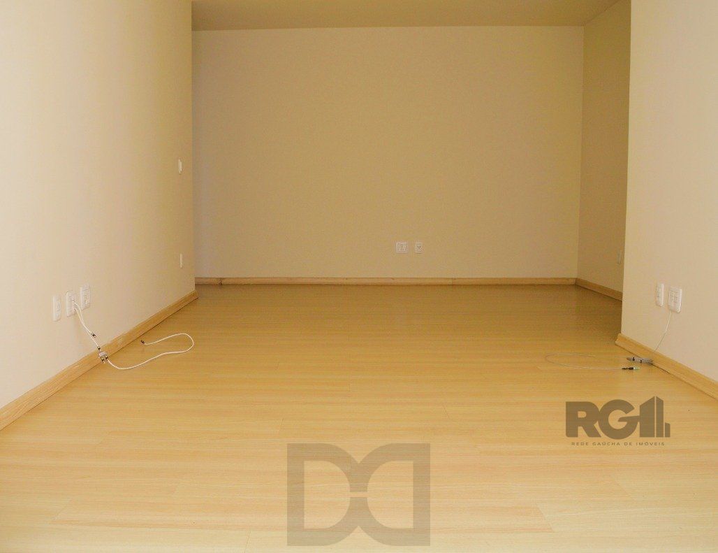 Excelente apto.2 dorm. com 1 suíte, churrasqueira e 1 vaga na Rua Olavo Bilac — foto 19