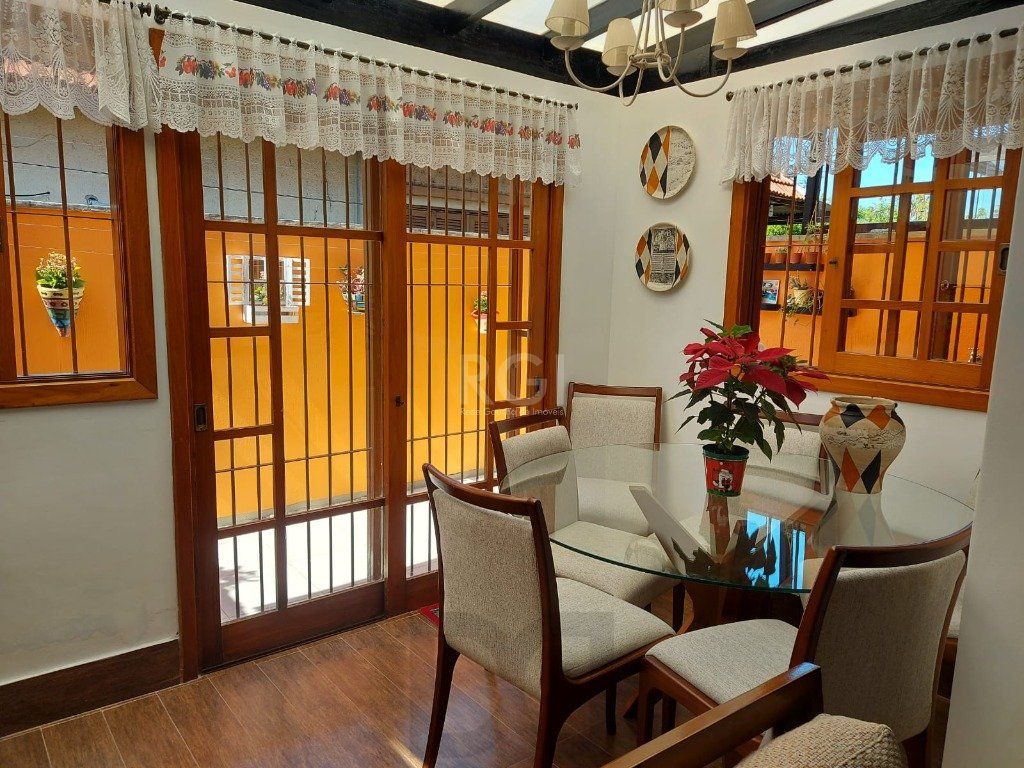 Casa Condominio para Venda - 234m², 3 dormitórios, sendo 1 suites, 2 vagas — foto 6